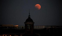 哈尔滨爆料红月亮事件视频,夜空异象引发热议