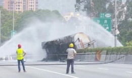 司机爆料油罐车视频,司机亲述事故现场视频曝光