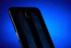 红魔新机最新爆料图片,极致性能与科幻设计，未来游戏利器首度亮相